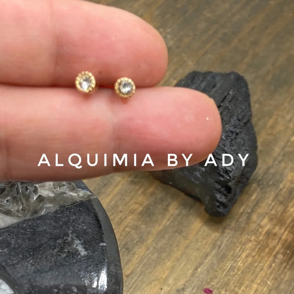 Tiny  gold and cubic zirconia super dainty studs earrings - Picture 1 of 2